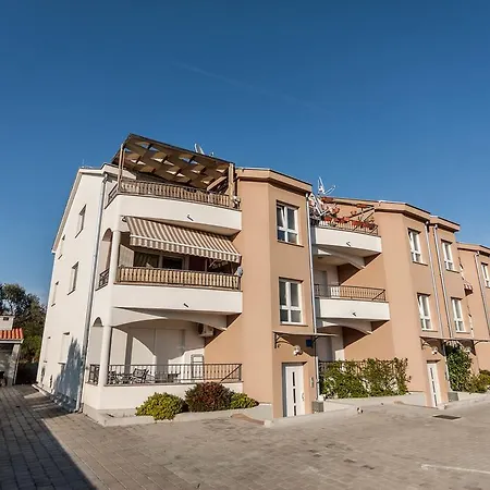 Luna Apartment Zadar